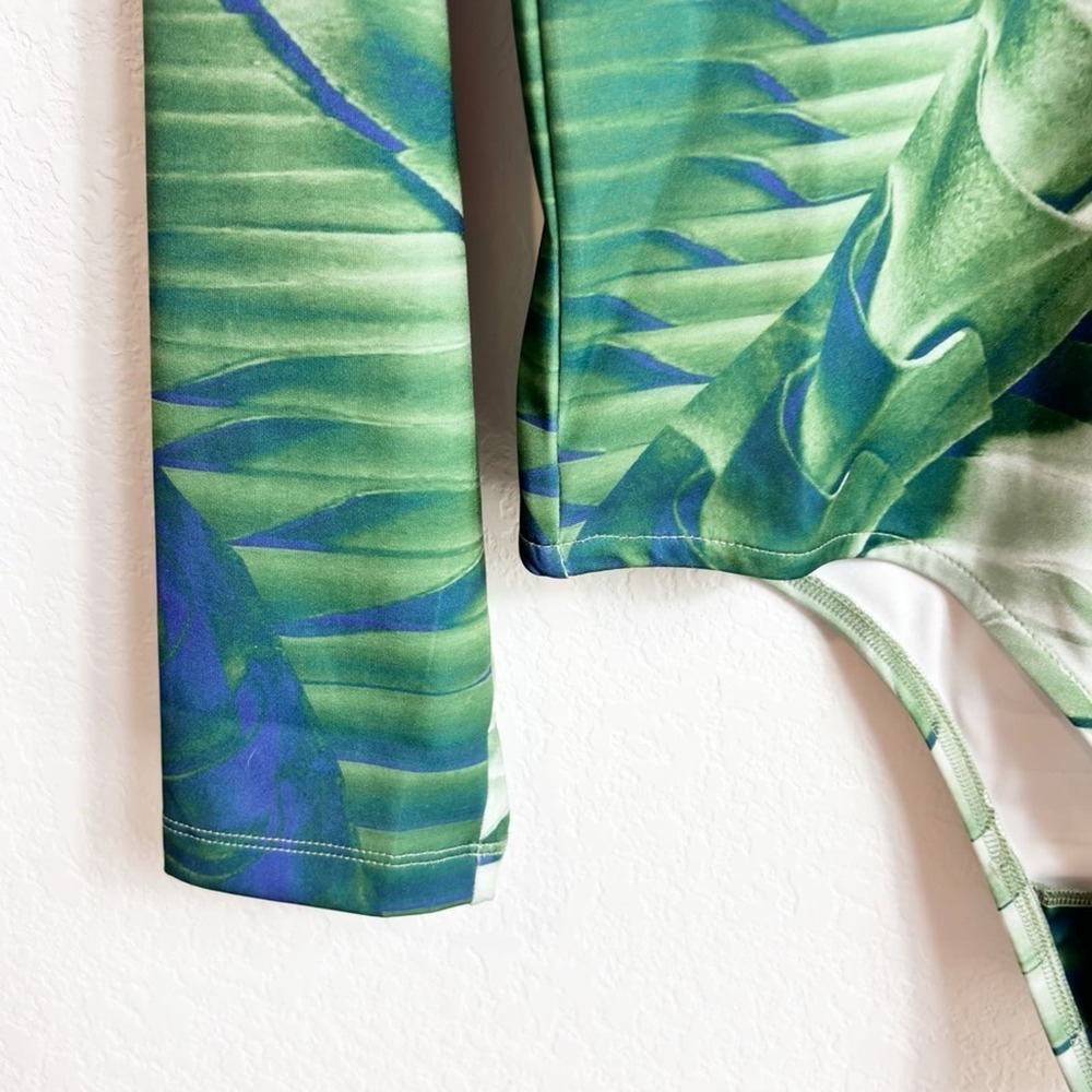 MAKING THE CUT SIZELARGE GREEN WOMEN BODYSUIT BRAND NEW WITH TAGS - Picture 3 of 6